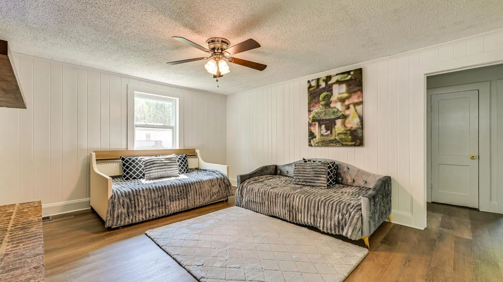 6 Mi To Dtwn Charming Home With Yard In Charlotte 0*,